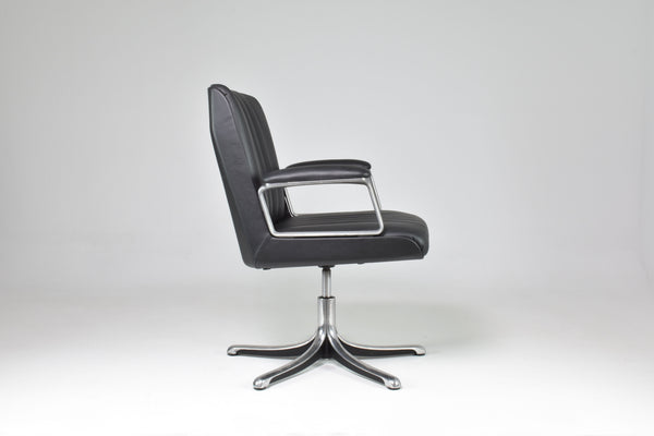 Italian Mid-century Executive Office Chair by Osvaldo Borsani for Tecno, 1960's